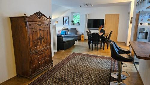 Ilmenau Apartamento | Ferienwohnung am Stadtpark #2, 2BR, 109m2, Parkplatz