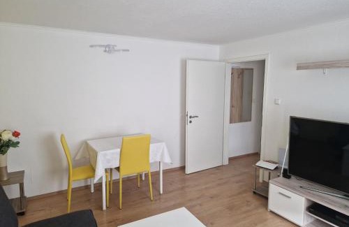 Lang-Gons Apartamento | Ferienwohnung am Waldrand