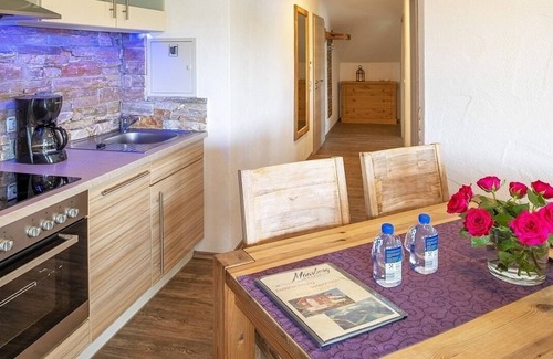 Schalkenmehren Apartamento | Ferienwohnung/app. für 4 Gäste mit 56m² in Schalkenmehren