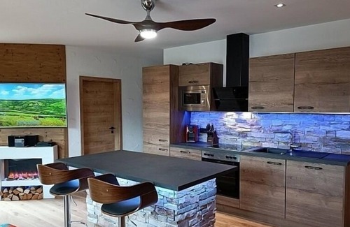 Schalkenmehren Apartamento | Ferienwohnung/app. für 5 Gäste mit 90m² in Schalkenmehren