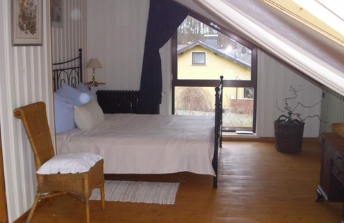 Voehl Apartamento | Ferienwohnung/app. für 2 Gäste mit 66m² in Vöhl-dorfitter