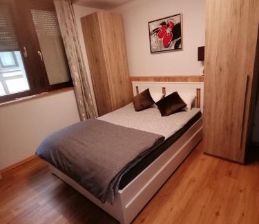 Babenhausen Apartamento | Ferienwohnung Apartment Alojamiento Casa Demy Frankfurt - Babenhausen Hessen Erdgeschoss