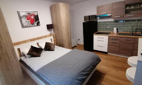 Babenhausen Apartamento | Ferienwohnung Apartment Alojamiento Casa Demy Frankfurt - Babenhausen Hessen Erdgeschoss
