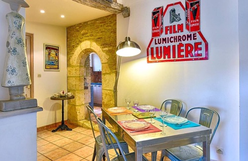 Saint-Wambert-des-Trois-Vallees Apartamento | Ferienwohnung/app. für 5 Gäste mit 75m² in Courcy
