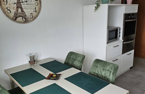 Leherheide Apartamento | Ferienwohnung/app. für 2 Gäste mit 69m² in Bremerhaven