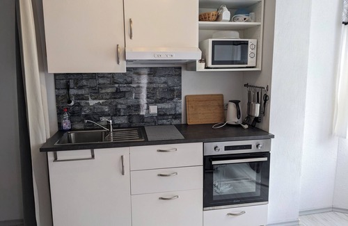 Hueckeswagen Apartamento | Ferienwohnung auf dem Land 1-4 Personen, Eigener Eingang und Terasse