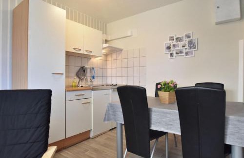 Kroepelin Casa | Ferienwohnung auf dem Land in Strandnähe