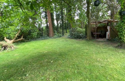 Griesenbotel Apartamento | Ferienwohnung auf einem Resthof zentral gelegen mit viel Natur und Tieren