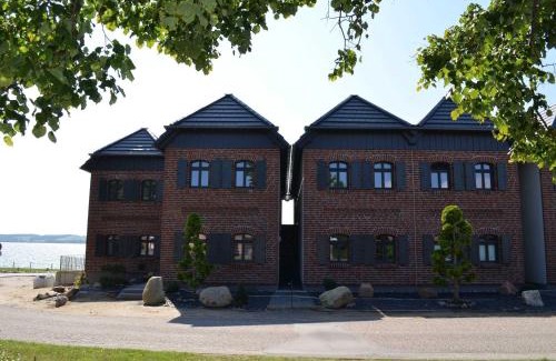 Middelhagen Apartamento | Ferienwohnung Auszeit am Meer - mit Kamin und Sauna