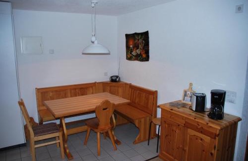 Buerchen Apartamento | Ferienwohnung Bürchen