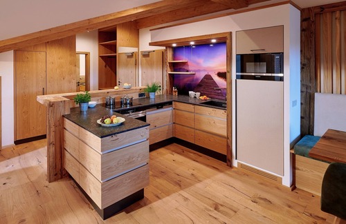 Chieming Apartamento | Ferienwohnung Badesteg, 1-5pers., 2sep. SZ, Balkon mit Bergblick