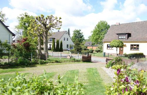 Muritz Apartamento | Ferienwohnung "Baum"