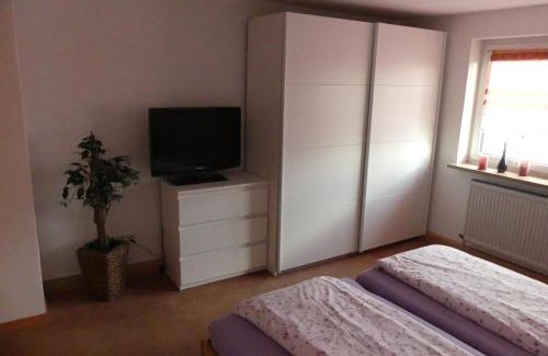 Hohenpeißenberg Apartamento | Ferienwohnung Bergblick