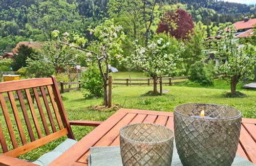 Aschau im Chiemgau Apartamento | Ferienwohnung Berglust 62 qm Separates Schlafzimmer und Terrasse