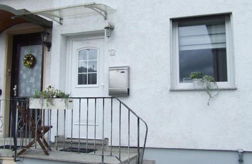 Merchweiler Casa | Ferienwohnung Birkenwäldchen