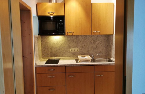 Waging am See Apartamento | Ferienwohnung bis 4 Personen, Balkon, 45 m²