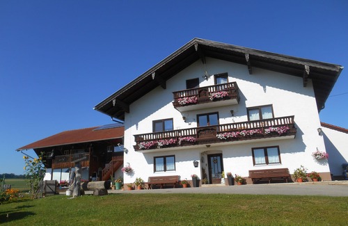 Waging am See Apartamento | Ferienwohnung bis 5 Personen, 77 qm, Erdgeschoss