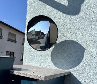 Ubstadt-Weiher Apartamento | Ferienwohnung Blaues Haus