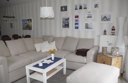 Breege Apartamento | Ferienwohnung Breege