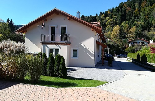 Aschau im Chiemgau Apartamento | Apartamento "Chiemsee" 113 m², 3 habitaciones, planta baja - ático