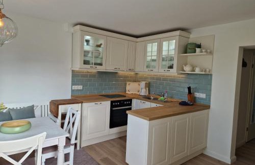Boltenhagen Apartamento | Ferienwohnung Düne mit Kamin und 2 Bädern in Boltenhagen
