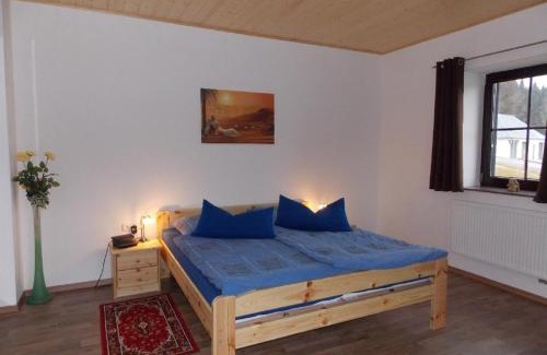 Bayerisch Eisenstein Apartamento | Ferienwohnung Wittenzellner