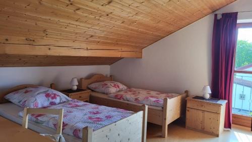 Dettenschwang Apartamento | Ferienwohnung Strobl