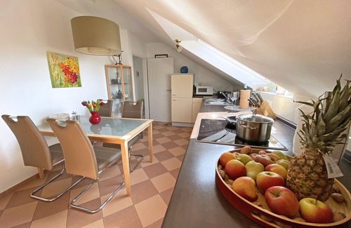 Georgsmarienhuette Apartamento | Ferienwohnung am Königshof