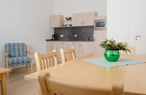Prien am Chiemsee Apartamento | Ferienwohnung C mit 2 Sep. Schlafzimmer, Südbalkon, 90qm
