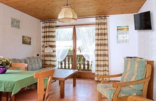Prien am Chiemsee Apartamento | Ferienwohnung B mit Sep. Schlafzimmer und Balkon, 48qm