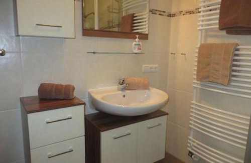 Schoenau am Koenigssee Apartamento | Ferienwohnung Sulzbergeck