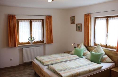 Schoenau am Koenigssee Apartamento | Ferienwohnung Sulzbergeck