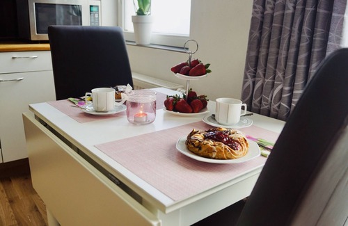 Stein Apartamento | Ferienwohnung Deich und Meer - Direkt an der Ostsee an Deich und Meer