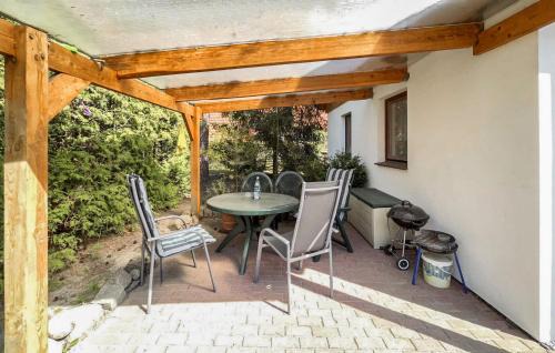 Neuhaus Apartamento | Ferienwohnung Dierhagen