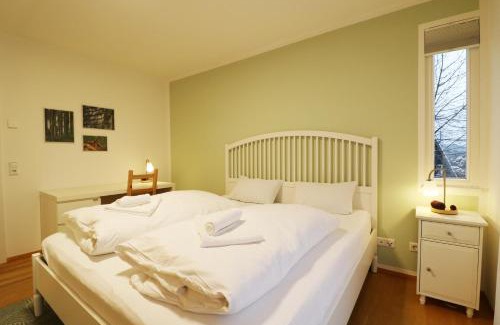 Breitnau Apartamento | Ferienwohnung "Dorfliebe" mit privater Sauna und 4 Schlafzimmern in Breitnau
