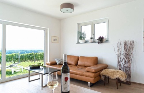 Gruisla Cama Y Desayuno | Ferienwohnung EG mit 2 Schlafräumen - Winzerhof Klöckl