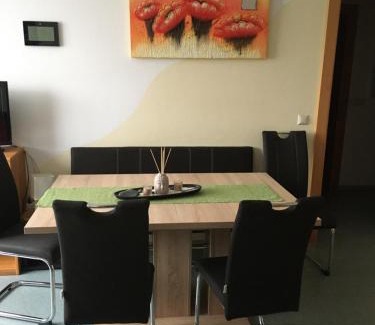 Tropolach Apartamento | Ferienwohnung Elfi
