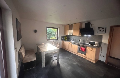 Liebenau Apartamento | Ferienwohnung Elly 3 km vom Diemelradweg