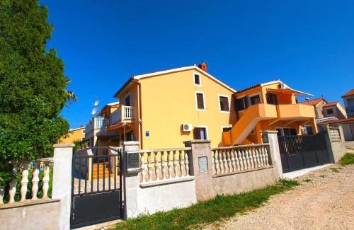 Fazana Apartamento | Ferienwohnung für 4 Personen ca 50 qm in Fažana, Istrien Istrische Riviera - b54441
