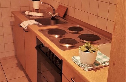 Lohberg Apartamento | Ferienwohnung für bis zu Fünf Personen mit Zwei Separaten Schlafzimmern und Südbalkon