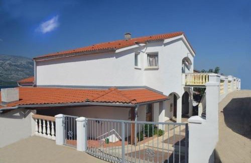 Vinjerac Apartamento | Ferienwohnung Für Fünf Personen Mit Balkon