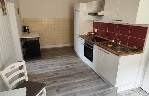 Lauchhammer Apartamento | Ferienwohnung für Familien, Urlauber & Monteure bis max 7 Personen & Haustiere
