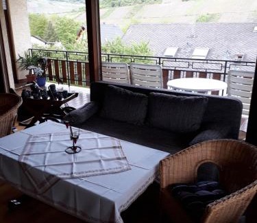 Briedel Apartamento | Ferienwohnung Feit Hans Otto