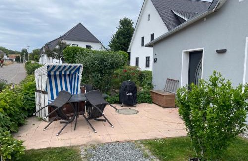 Gross Zicker Apartamento | Ferienwohnung Fiene