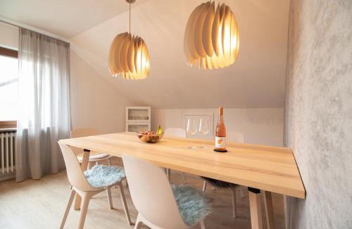 Holzmaden Apartamento | Ferienwohnung Fischer