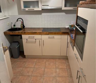Garzau Apartamento | Ferienwohnung Garzau-Garzin