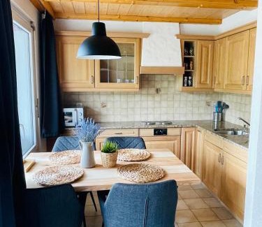 Leukerbad Apartamento | Ferienwohnung Gemmiblick