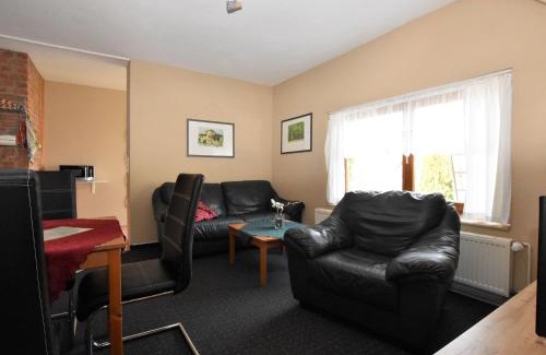 Hinter Bollhagen Apartamento | Ferienwohnung Gerda in Ostseenähe