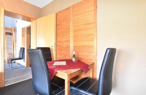 Hinter Bollhagen Apartamento | Ferienwohnung Gerda in Ostseenähe