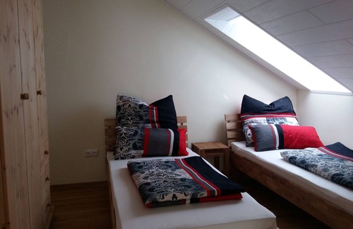 Schwandorf Casa | Ferienwohnung Giovanni